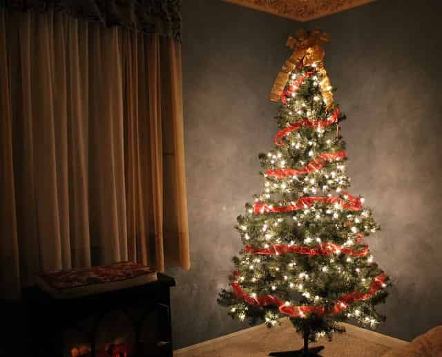 Crente Pode ter Árvore de Natal em Casa? - Estudo Bíblico